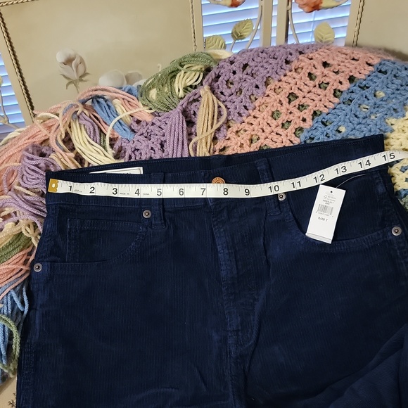 GAP Vintage Flare High Rise Corduroy Size 6L Navy Blue - Picture 5 of 10